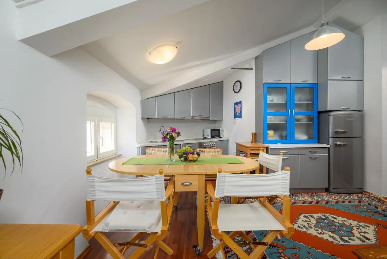 Apartment Trg Porec Croatia