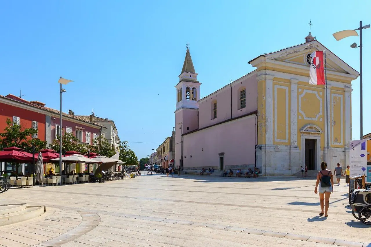 Apartment Trg Porec Croatia