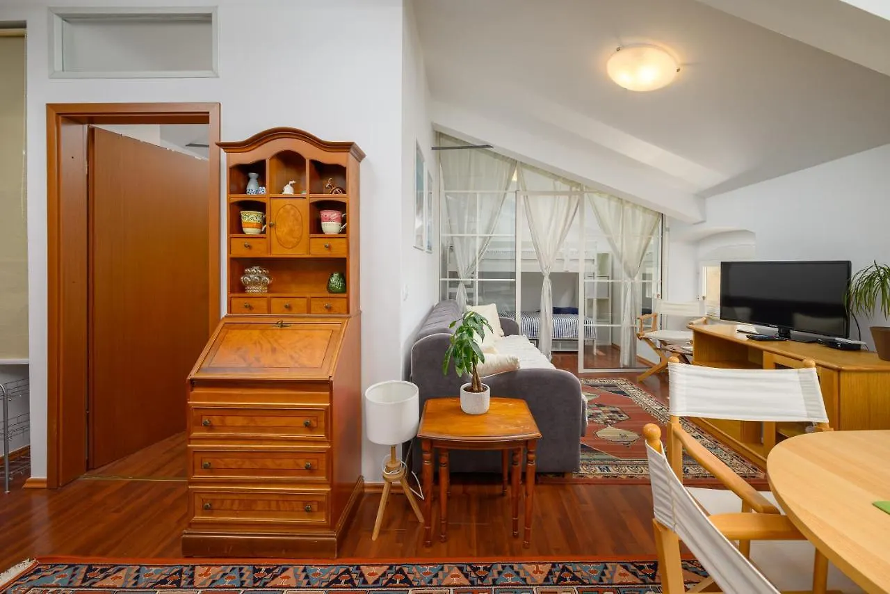 Apartment Trg Porec 0*,